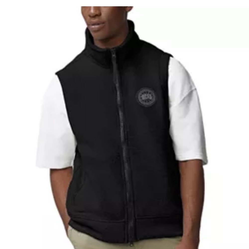 NWT AUTHENTIC Canada Goose “Mersey” Kind Fleece Vest, black label, size small.